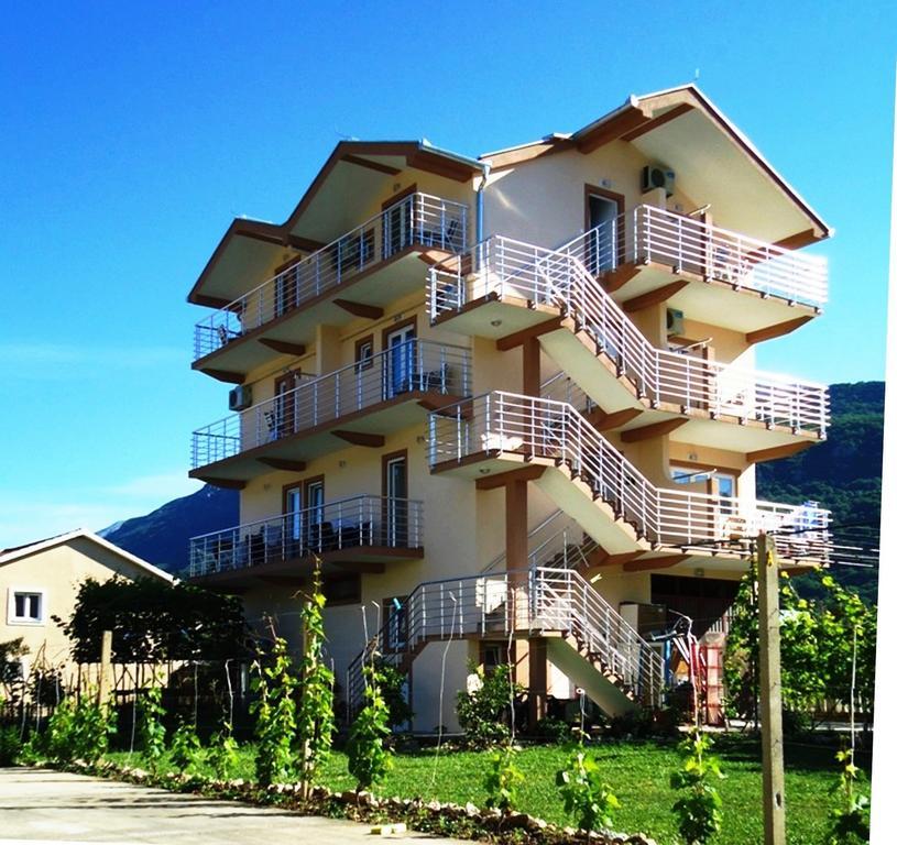 Apartments Nedovic-Jaz Budva Oda fotoğraf